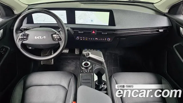 Kia EV6 — Фото автомобиля 10