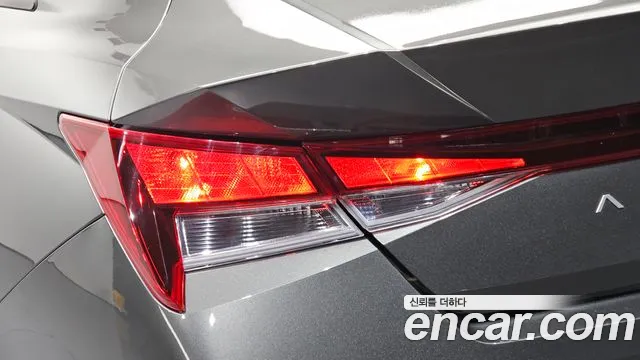 Hyundai Avante CN7 — Фото автомобиля 8