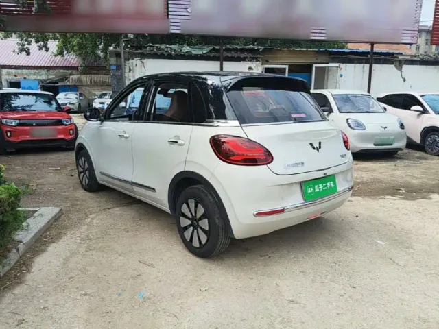 Wuling Bingo — Фото автомобиля 22