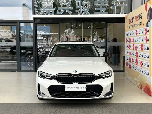 BMW 3 Series — Фото автомобиля 2