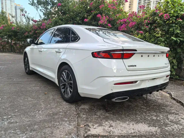Geely Xingrui — Фото автомобиля 5