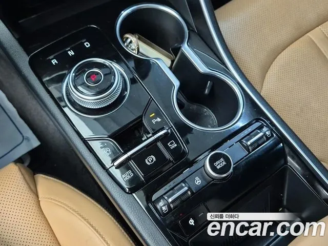 Kia K5 Generation 3 — Фото автомобиля 8