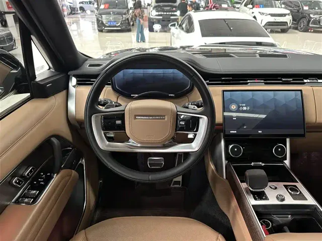 Land Rover Range Rover — Фото автомобиля 15