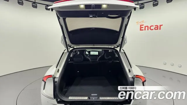 Kia EV6 — Фото автомобиля 18