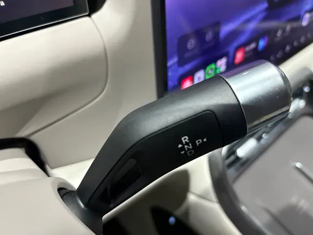 Geely Galaxy M9 — Фото автомобиля 12