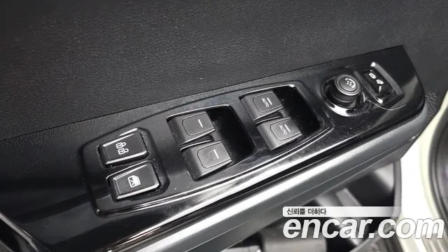 KG_Mobility_Ssangyong Torres Torres Бензин 1.5 2WD — Фото автомобиля 7