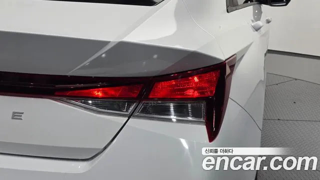 Hyundai Avante CN7 — Фото автомобиля 23