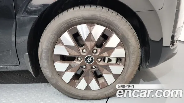 Hyundai Staria Staria — Фото автомобиля 5