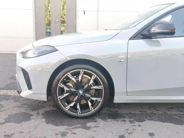BMW 2 Series — Фото автомобиля 6