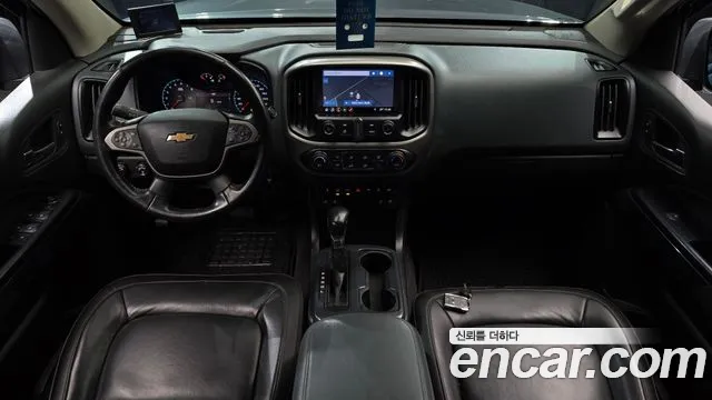 Chevrolet Colorado — Фото автомобиля 7