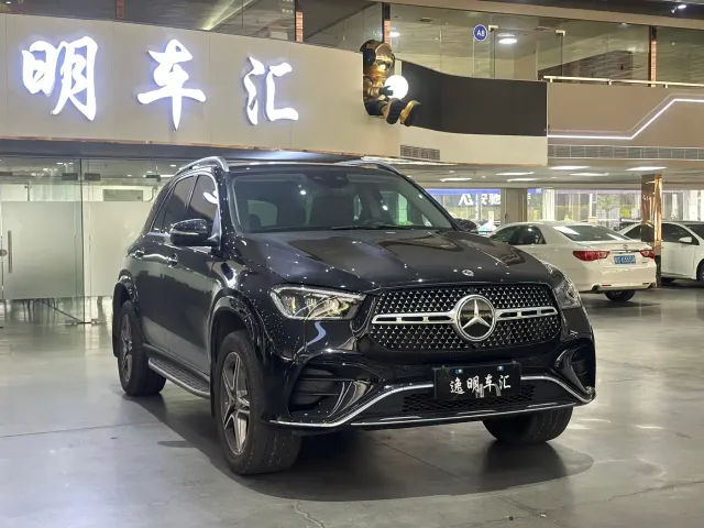 Mercedes-Benz GLE-Class — Фото автомобиля 3