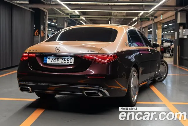 Mercedes-Benz S-Class — Фото автомобиля 2