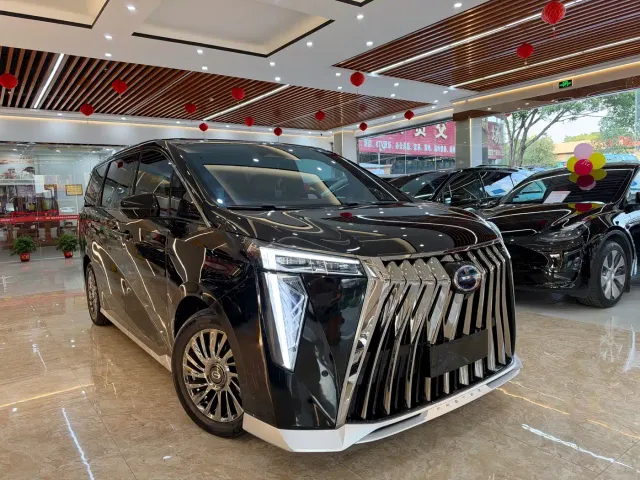 GAC Trumpchi M8 — Фото автомобиля 3