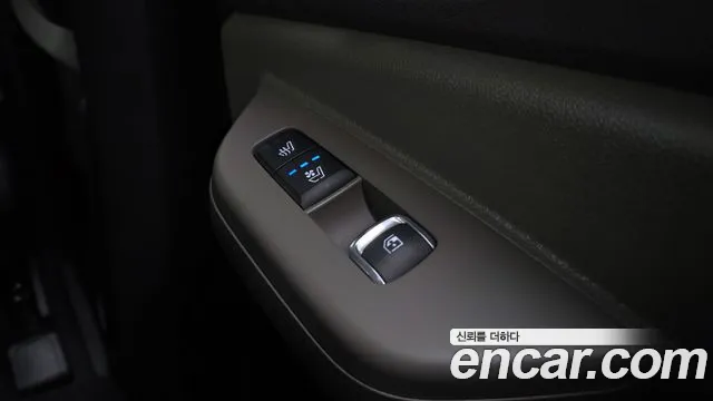 Kia Carnival 4th Gen — Фото автомобиля 25