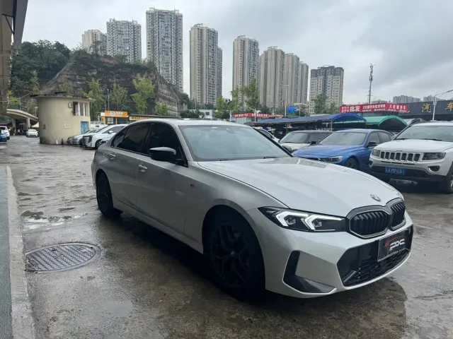 BMW 3 Series — Фото автомобиля 3