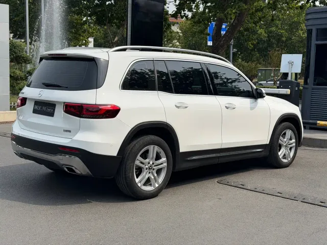 Mercedes-Benz GLB-Class — Фото автомобиля 6