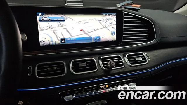 Mercedes-Benz GLE-Class — Фото автомобиля 16