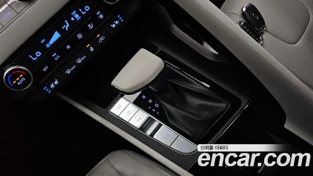 Hyundai AVANTE Avante (CN7) — Фото автомобиля 8