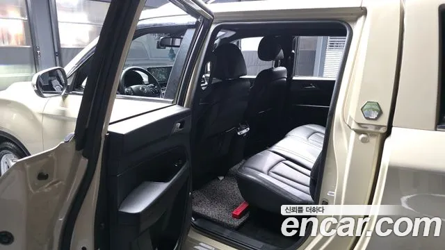 KG_Mobility_Ssangyong Rexton Новый Rexton Sport Khan Дизель 2.2 4WD — Фото автомобиля 26