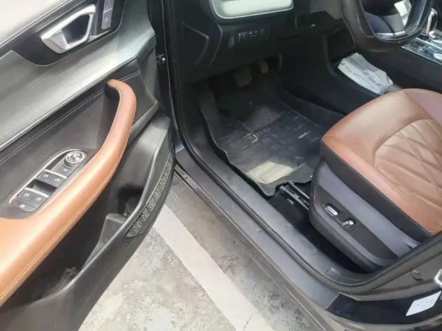 Chery Tiggo 8 PLUS — Фото автомобиля 15