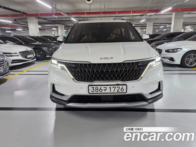 Фотография автомобиля — Kia Carnival Generation 4