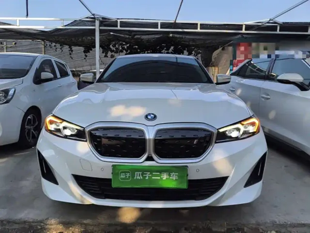 BMW i3 — Фото автомобиля 2