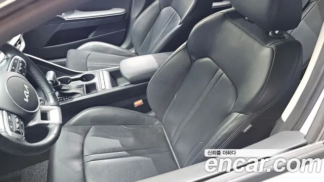 Kia K5 K5 3 поколение 2.0 LPI(Для проката) — Фото автомобиля 29