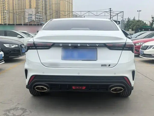 Geely Binrui — Фото автомобиля 6