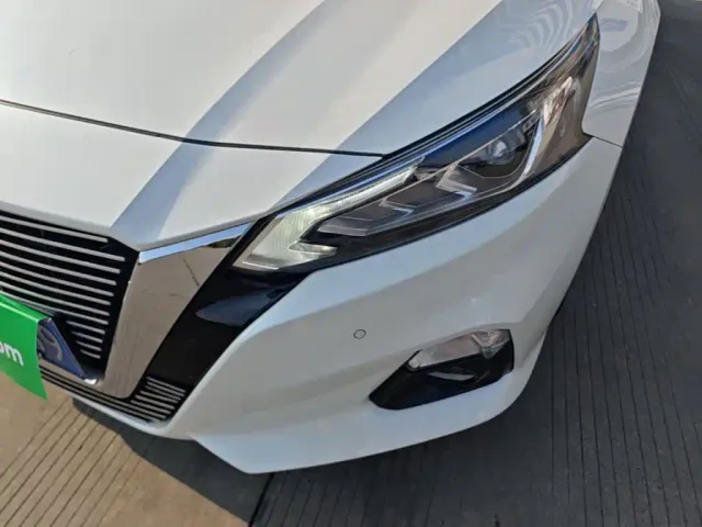 Nissan Teana — Фото автомобиля 23