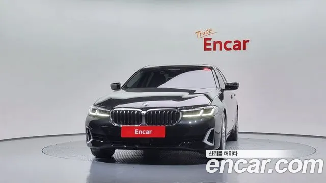 BMW 5 Series G30 — Фото автомобиля 3