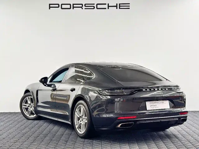 Porsche Panamera — Фото автомобиля 6