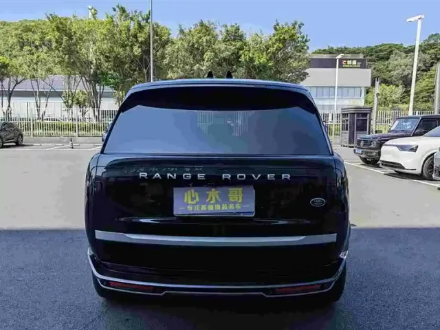 Land Rover Range Rover — Фото автомобиля 3