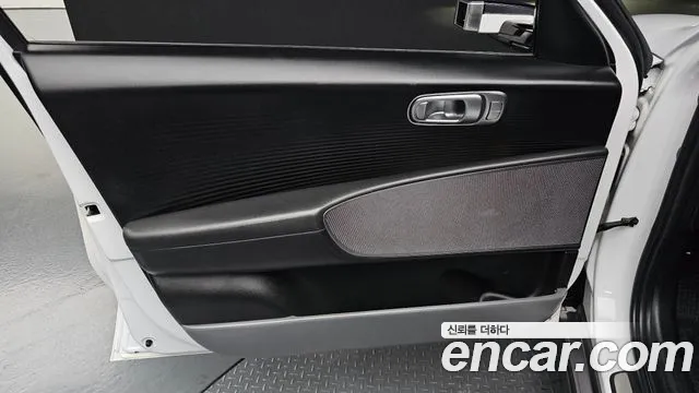 Hyundai Ioniq6 — Фото автомобиля 19