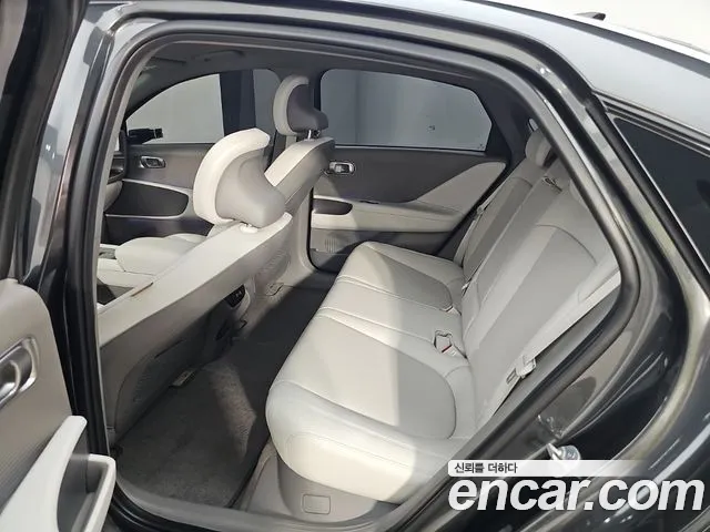 Hyundai Ioniq6 Long Range AWD — Фото автомобиля 3