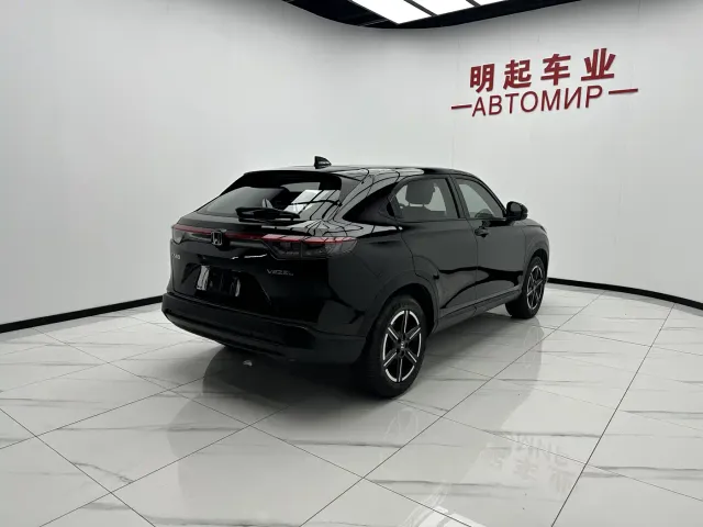 Honda Vezel — Фото автомобиля 9