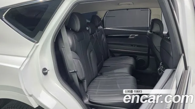 Genesis GV80 — Фото автомобиля 17