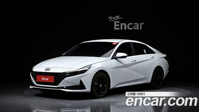 Фотография автомобиля — Hyundai Avante CN7