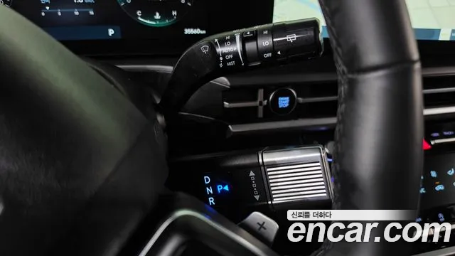 Hyundai Santa Fe MX5 — Фото автомобиля 12