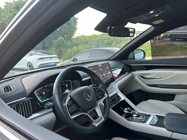 BYD Song PLUS — Фото автомобиля 26