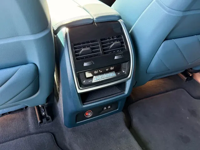 BMW XM — Фото автомобиля 19