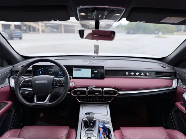 Jetour X70 Plus — Фото автомобиля 10
