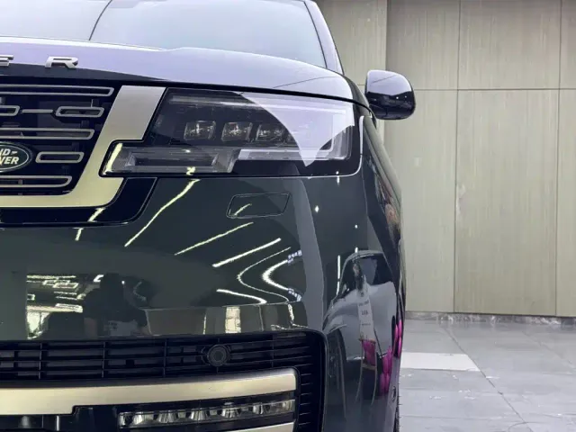 Land Rover Range Rover — Фото автомобиля 7