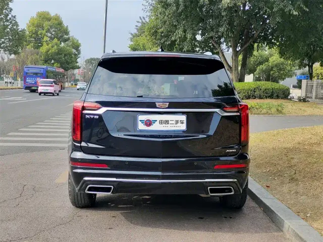 Cadillac XT6 — Фото автомобиля 5
