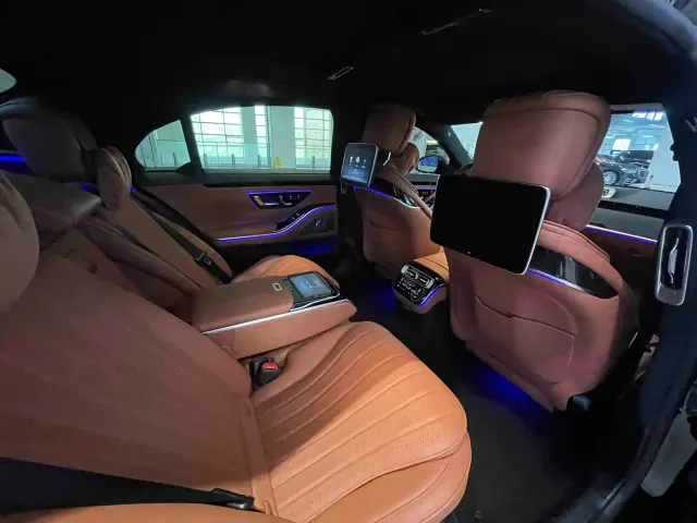Mercedes-Benz S-Class — Фото автомобиля 7