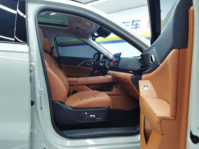 Haval Xiaolong MAX — Фото автомобиля 8