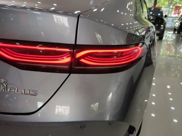 BYD Qin PLUS — Фото автомобиля 7