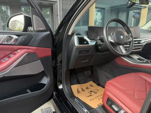 BMW X5 — Фото автомобиля 7