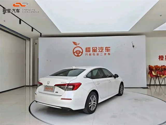 Honda Civic — Фото автомобиля 4