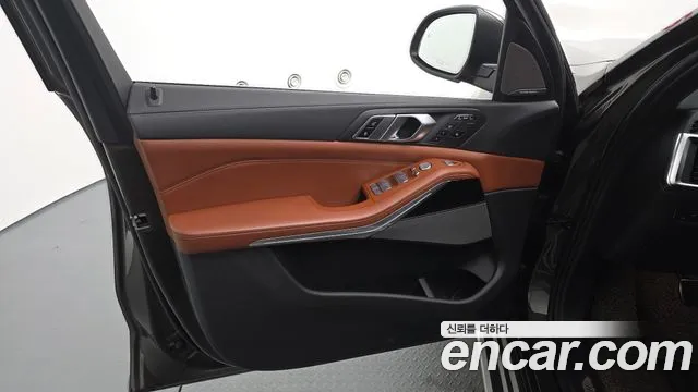 BMW X7 G07 — Фото автомобиля 13