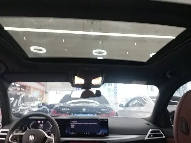 BMW 3 Series — Фото автомобиля 17